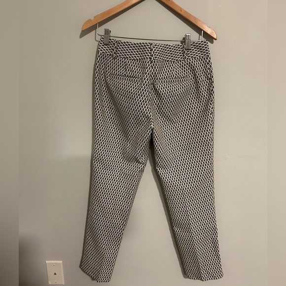 NWOT Ann Taylor DEVIN Cropped Pant in Diamond Pattern Women's Size 2 - Picture 5 of 7